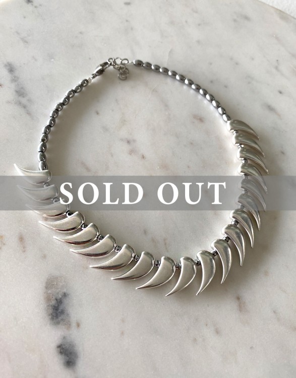 SOLD OUT104